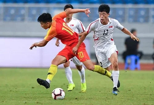 篮球比赛精彩扣篮集锦